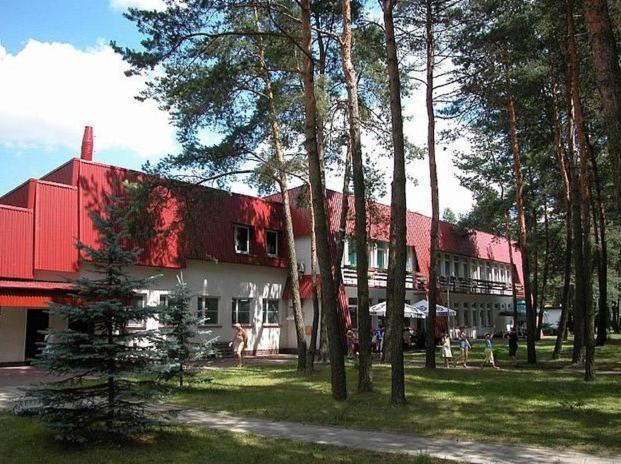 Centrum Szkolenia I Rekreacji Krasnobród Exterior foto