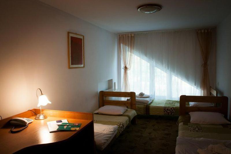 Centrum Szkolenia I Rekreacji Krasnobród Zimmer foto